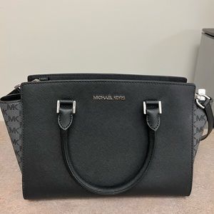Black Leather Michael Kors Satchel (BRAND NEW)